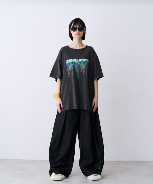 SeeSew（シーソー）の「【UNISEX】PIGMENT RAINBOW TEE/ピグメントレインボーTシャツ（Tシャツ/カットソー・メンズ・ブラック/ホワイト・M/L）」の14枚目の写真