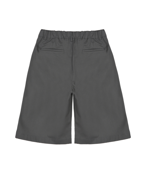 NICK&NICOLE（ニックアンドニコール）の「WIDE TWO-TUCK BERMUDA PANTS_CHARCOAL（その他パンツ・メンズ・その他・MEDIUM/LARGE）」の2枚目の写真