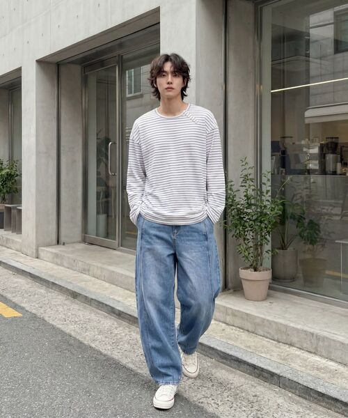 AGOD（エージーオーディー）の「ウォッシュドバルーンデニムパンツ [ミディアムブルー]（デニムパンツ・レディース・その他・MEDIUM/LARGE/X-LARGE/SMALL）」の14枚目の写真