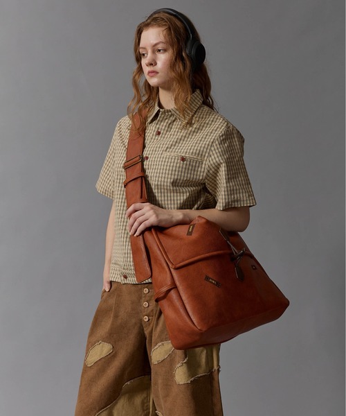 CIVVY.(シヴィ―)の「Vintage Satchel Shoulder Bag - ヴィンテージサッチェルショルダーバッグ -(ショルダーバッグ・メンズ・ブラック/ベージュ・FREE)」の20枚目の写真