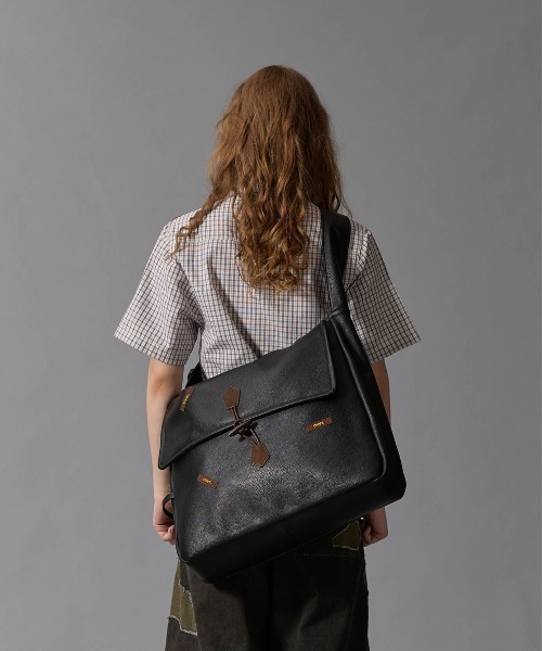 CIVVY.(シヴィ―)の「Vintage Satchel Shoulder Bag - ヴィンテージサッチェルショルダーバッグ -(ショルダーバッグ・メンズ・ブラック/ベージュ・FREE)」の12枚目の写真