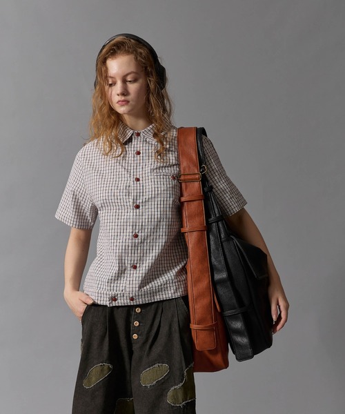 CIVVY.(シヴィ―)の「Vintage Satchel Shoulder Bag - ヴィンテージサッチェルショルダーバッグ -(ショルダーバッグ・メンズ・ブラック/ベージュ・FREE)」の10枚目の写真