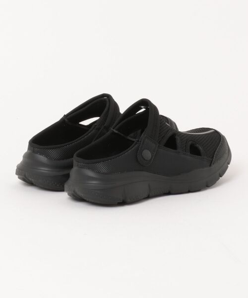 Piedi Nudi(ピエディヌーディ)の「<SHOP select> 2WAY 軽量クロッグ サマーシューズ(サンダル・レディース・グレー/ブラック/ネイビー・M/L/S)」の4枚目の写真