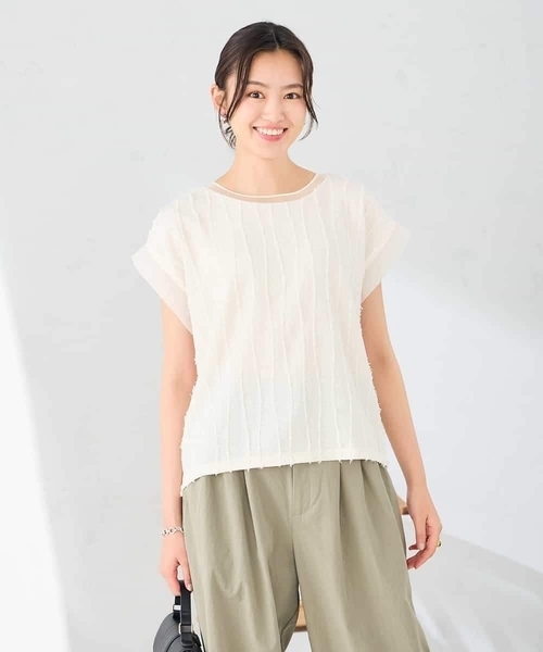 a.v.v(アーヴェヴェ)の「縦柄ジャガードトップス(Tシャツ/カットソー・レディース・アイボリー/ブラック・38/40)」の5枚目の写真