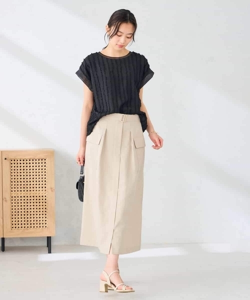 a.v.v(アーヴェヴェ)の「縦柄ジャガードトップス(Tシャツ/カットソー・レディース・アイボリー/ブラック・38/40)」の18枚目の写真