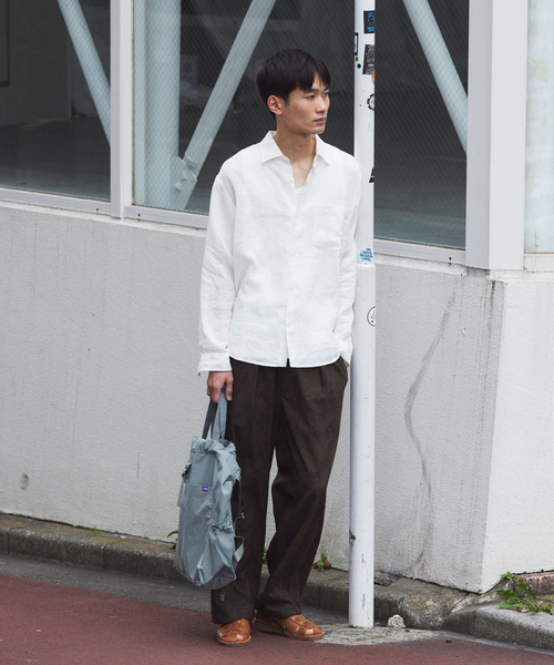 JOURNAL STANDARD relume（ジャーナルスタンダード　レリューム）の「JAMES FABRIC / ジェームスファブリック ガーメントダイ リネンシャツ（シャツ/ブラウス・メンズ・ブラック/エメラルドブルー/ホワイト/ライトグレー/バーガンディー・MEDIUM/LARGE）」の6枚目の写真