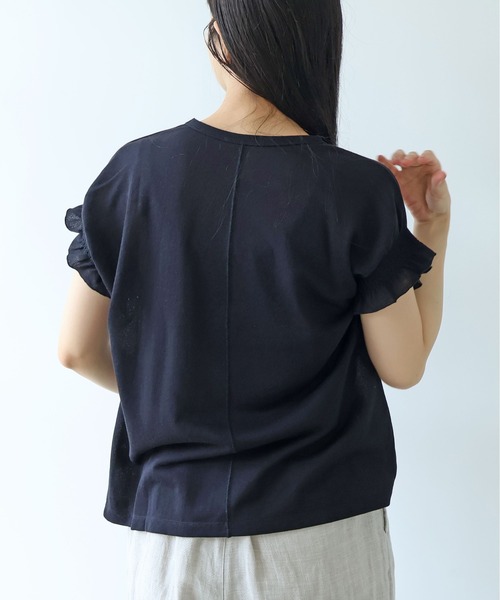 yuni（ユニ　）の「△強撚C/Ny sheer gather sleeve pullover（Tシャツ/カットソー・レディース・ホワイト/ブラック・FREE）」の14枚目の写真