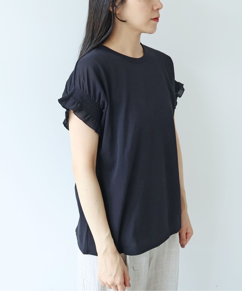 yuni（ユニ　）の「△強撚C/Ny sheer gather sleeve pullover（Tシャツ/カットソー・レディース・ホワイト/ブラック・FREE）」の12枚目の写真