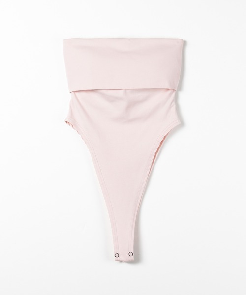 me+em select（ミームセレクト）の「【 ３color 】ボディスーツカットアウトベアトップ  ／bodysuits cutout bare tops（チューブトップ・レディース・ブラック/ピンク/グレー・FREE）」の5枚目の写真