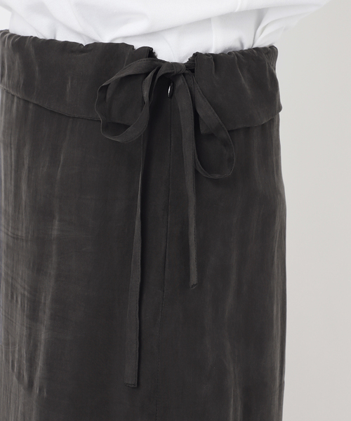 U by SPICK&SPAN(ユーバイスピックアンドスパン)の「キュプラフィブリルロングスカート(スカート・レディース・ベージュ/ブラック系その他・FREE)」の8枚目の写真
