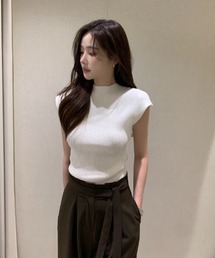 ハーフネックニットトップス