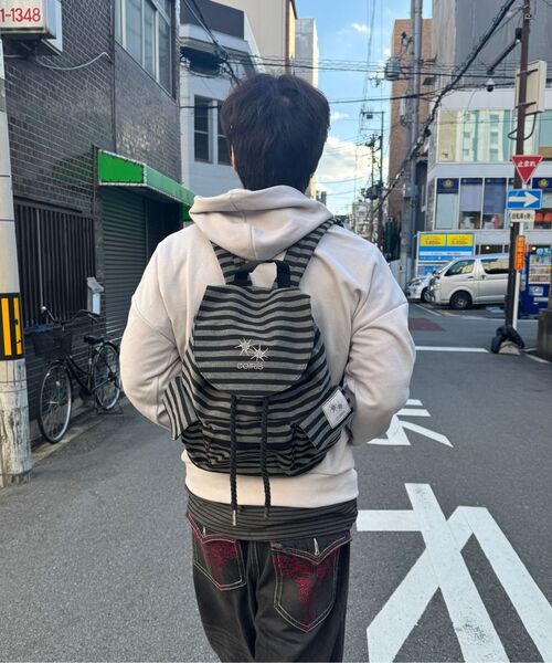 COIRIS(コイリス)の「バニアストライプバックパック(バックパック/リュック・レディース・ブラック系・FREE)」の12枚目の写真