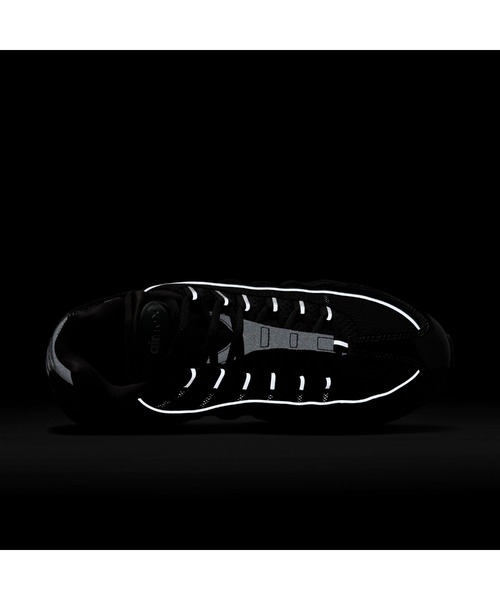 NIKE（ナイキ）の「NIKE Air Max 95 Big Bubble（ナイキ ウィメンズ エア マックス 95 ビッグ バブル）（スニーカー・レディース・ブラック系・27.5cm/28cm/28.5cm/29cm/24.5cm/25cm/25.5cm/26cm/26.5cm/27cm/23cm/23.5cm/24cm）」の14枚目の写真