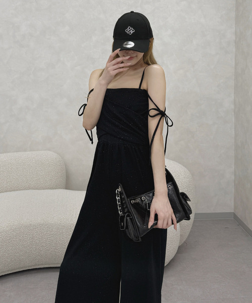 ROYAL PARTY（ロイヤルパーティー）の「ラメ裏毛カシュクールベアオールインワン（つなぎ/オールインワン・レディース・ブラック/ベージュ/ネイビー系・FREE）」の4枚目の写真