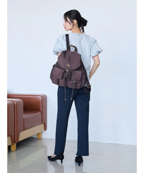 TONAL(トーナル)の「360°ストレッチスリムテーパードスリットパンツ(スラックス・レディース・ライトグレー/ブラック/ネイビー・MEDIUM/LARGE/SMALL)」の22枚目の写真