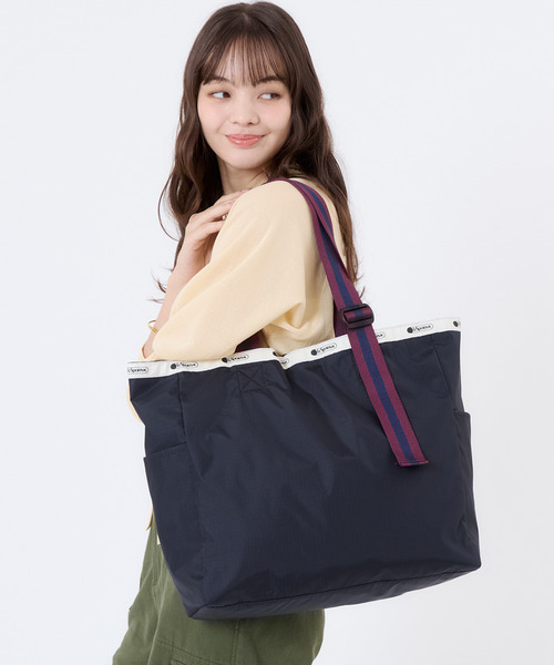 LeSportsac(レスポートサック)の「LG HANDLE ADJ TOTE ディープシー/パープルネイビーウェビング(トートバッグ・レディース・ブルー・FREE)」の1枚目の写真