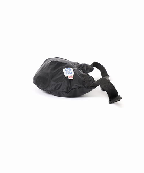 BATTLE LAKE(バトルレイク)の「【BATTLE LAKE / バトルレイク】 Banana Shoulder(ショルダーバッグ・レディース・ブラック/ブラウン/ブルー・FREE)」の7枚目の写真