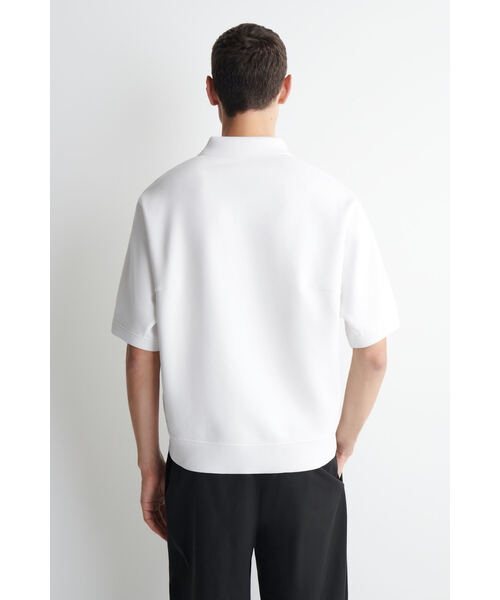 COS(コス)の「スキューバジャージーポロシャツ(ポロシャツ・メンズ・ホワイト系/ネイビー・M/XL/XS/L/S)」の5枚目の写真