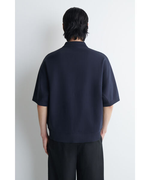 COS(コス)の「スキューバジャージーポロシャツ(ポロシャツ・メンズ・ホワイト系/ネイビー・M/XL/XS/L/S)」の11枚目の写真