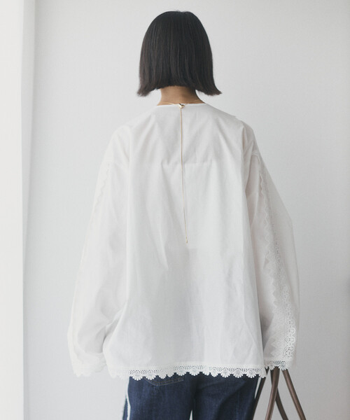 Firsthand(ファーストハンド)の「Firsthand/ファーストハンド レース切替え Vネック シャツ【限定展開】(シャツ/ブラウス・レディース・ホワイト/ブラック/その他・FREE)」の17枚目の写真