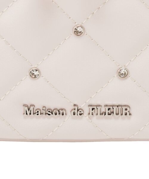 Maison de FLEUR(メゾンドフルール)の「キルティングリボンキューブ型バッグ(ショルダーバッグ・レディース・ピンク/ブラック・FREE)」の22枚目の写真