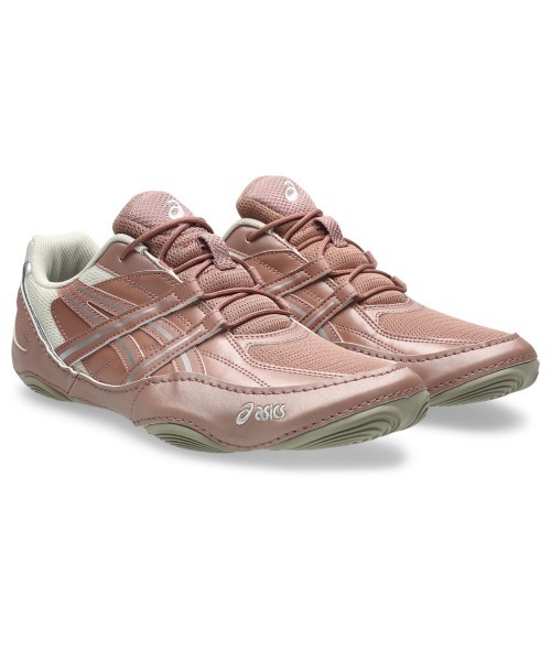 ASICS(アシックス)の「HYPERSYNC / ハイパーシンク(スニーカー・レディース・ピンク・28.5/22.5/26.5/29.5/23/25/24/26/25.5/27/28/29/24.5/27.5/23.5/30.5)」の1枚目の写真