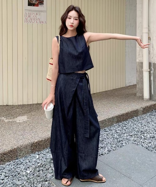 FAVORITO(ファヴォリート)の「ノースリーブトップスワイドパンツセットアップ(セットアップ・レディース・ダークブルー・L/M/S)」の12枚目の写真