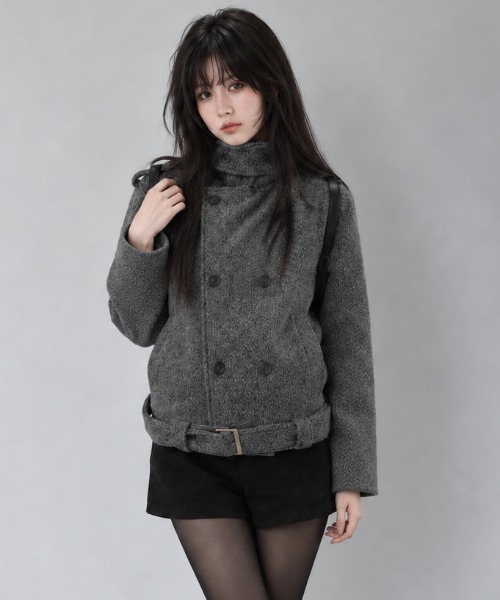 Aelina(エリナ)の「ステンカラーダブルブレスト裾絞りショートコート(ピーコート・レディース・チャコールグレー/ブラック・FREE)」の1枚目の写真