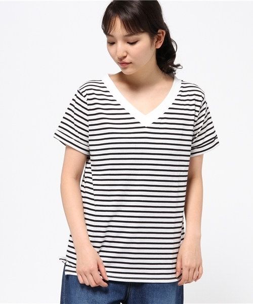 VENCEEXCHANGE（ヴァンスエクスチェンジ）の「ユルVネックTシャツ              （Tシャツ/カットソー・レディース・オフホワイト/グレー/オレンジ/コーラル/ブラック・MEDIUM）」の5枚目の写真