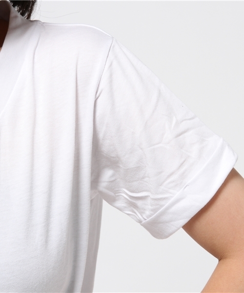 VENCEEXCHANGE（ヴァンスエクスチェンジ）の「ユルVネックTシャツ              （Tシャツ/カットソー・レディース・オフホワイト/グレー/オレンジ/コーラル/ブラック・MEDIUM）」の9枚目の写真