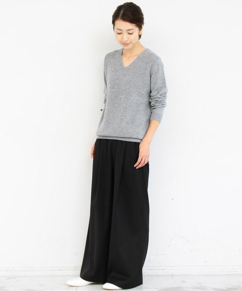 BEAUTY&YOUTH UNITED ARROWS（ビューティーアンドユースユナイテッドアローズ）の「BY∴ ウールカシミヤVネックニット◆（ニット/セーター・レディース・ブラック/グレー/ナチュラル/ネイビー/ライトピンク/オフホワイト/ライトブルー・FREE）」の10枚目の写真