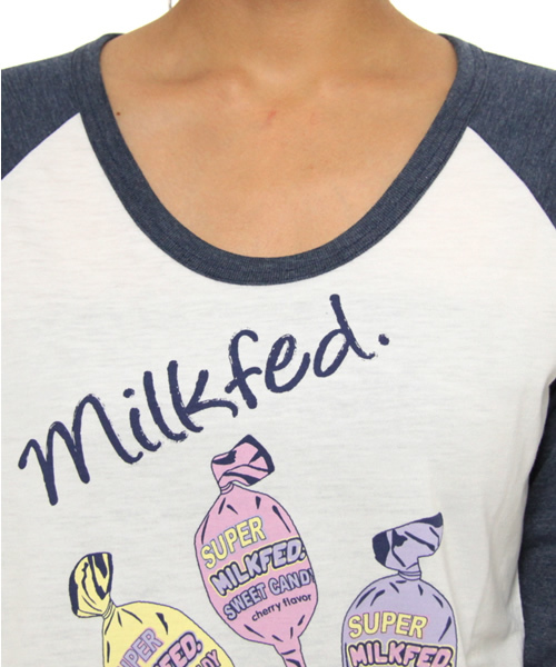 MILKFED.(ミルクフェド)の「BBT LOLLIPOP CANDY(Tシャツ/カットソー・レディース・ホワイト/ネイビー/パープル・X-SMALL/SMALL)」の6枚目の写真
