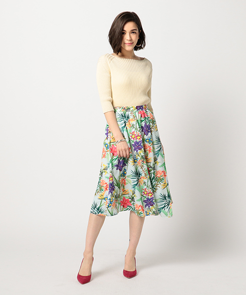 AURALEE（オーラリー）の「AURALEE ボートネックニット【YELLOW COLOR