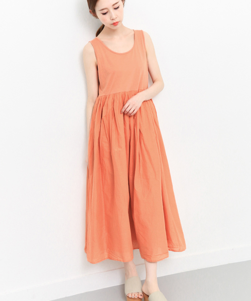 Kbf ケイビーエフ の Kbf ギャザータンクマキシワンピース ワンピース Wear