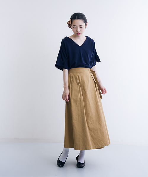 MERLOT(メルロー)の「リングベルトフレアラップスカート0043(スカート・レディース・ベージュ/マスタード/ブラック/カーキ・FREE)」の14枚目の写真