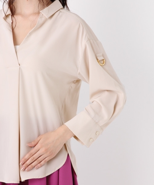 Andemiu（アンデミュウ）の「Ｂ／リボンロールＵＰブラウス768009（シャツ/ブラウス・レディース・カーキ/キャメル/アイボリー・FREE）」の8枚目の写真