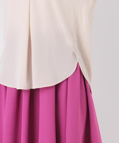 Andemiu（アンデミュウ）の「Ｂ／リボンロールＵＰブラウス768009（シャツ/ブラウス・レディース・カーキ/キャメル/アイボリー・FREE）」の9枚目の写真