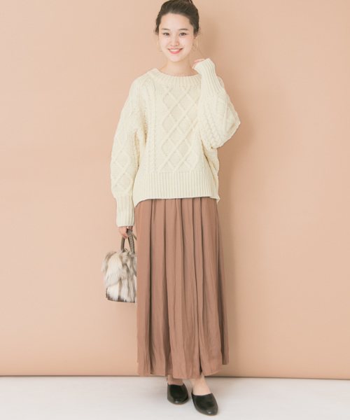 URBAN RESEARCH（アーバンリサーチ）の「ケーブルボリュームニット（ニット/セーター・レディース・オフホワイト/グレー/グリーン/イエロー・FREE）」の7枚目の写真