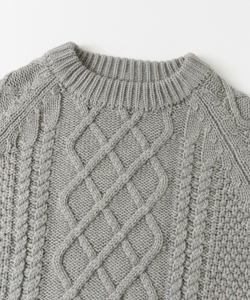 URBAN RESEARCH（アーバンリサーチ）の「ケーブルボリュームニット（ニット/セーター・レディース・オフホワイト/グレー/グリーン/イエロー・FREE）」の15枚目の写真