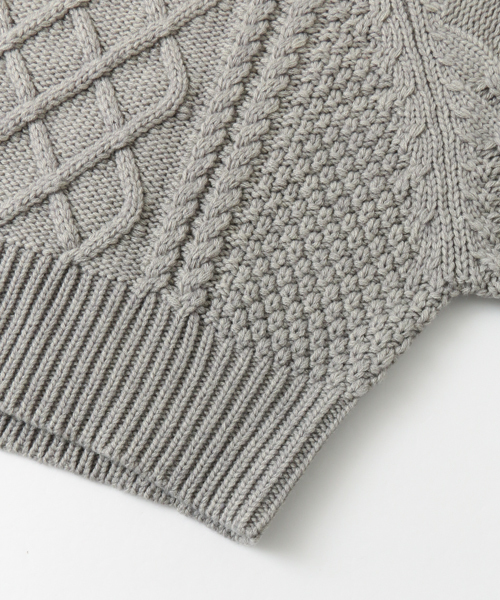 URBAN RESEARCH（アーバンリサーチ）の「ケーブルボリュームニット（ニット/セーター・レディース・オフホワイト/グレー/グリーン/イエロー・FREE）」の18枚目の写真