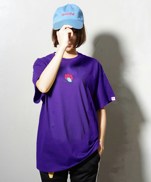 UNGREEPER （アングリーパー）の「UNGREEPER アングリーパー / フロントプリントTシャツ(SMILE君) / CT-UG-HS-1002（Tシャツ/カットソー・メンズ・ブラック/ホワイト/パープル・MEDIUM/SMALL/LARGE/X-LARGE）」の3枚目の写真