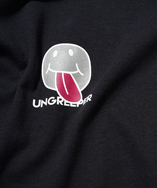 UNGREEPER （アングリーパー）の「UNGREEPER アングリーパー / フロントプリントTシャツ(SMILE君) / CT-UG-HS-1002（Tシャツ/カットソー・メンズ・ブラック/ホワイト/パープル・MEDIUM/SMALL/LARGE/X-LARGE）」の2枚目の写真