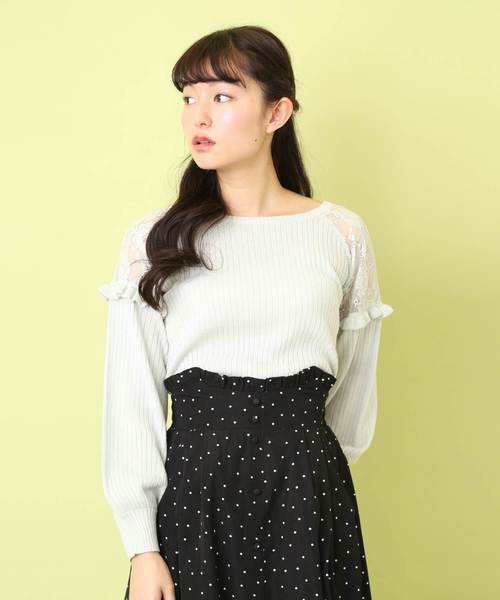 OLIVE des OLIVE(オリーブデオリーブ)の「肩レース切替え プルオーバー(ニット/セーター・レディース・オフホワイト/ミント/ピンク系その他/ブラック・FREE)」の4枚目の写真