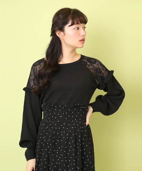 OLIVE des OLIVE(オリーブデオリーブ)の「肩レース切替え プルオーバー(ニット/セーター・レディース・オフホワイト/ミント/ピンク系その他/ブラック・FREE)」の3枚目の写真