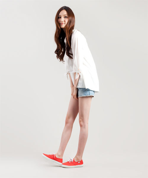 NANO universe（ナノユニバース）の「victoria × nano・universe/別注カラースニーカー Lady's（スニーカー・レディース・ホワイト/ホワイト系その他/ブラック/グレー/ブラウン/カーキ/エメラルド/インディゴブルー/ターコイズブルー/ネイビー/パープル/イエロー/ピンク/ライトピンク/レッド/ボルドー・22.5/23/23.5/24）」の15枚目の写真