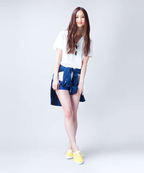 NANO universe（ナノユニバース）の「victoria × nano・universe/別注カラースニーカー Lady's（スニーカー・レディース・ホワイト/ホワイト系その他/ブラック/グレー/ブラウン/カーキ/エメラルド/インディゴブルー/ターコイズブルー/ネイビー/パープル/イエロー/ピンク/ライトピンク/レッド/ボルドー・22.5/23/23.5/24）」の12枚目の写真