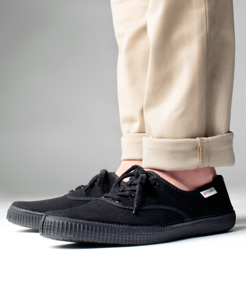 NANO universe（ナノユニバース）の「victoria × nano・universe/別注カラースニーカー Lady's（スニーカー・レディース・ホワイト/ホワイト系その他/ブラック/グレー/ブラウン/カーキ/エメラルド/インディゴブルー/ターコイズブルー/ネイビー/パープル/イエロー/ピンク/ライトピンク/レッド/ボルドー・22.5/23/23.5/24）」の17枚目の写真