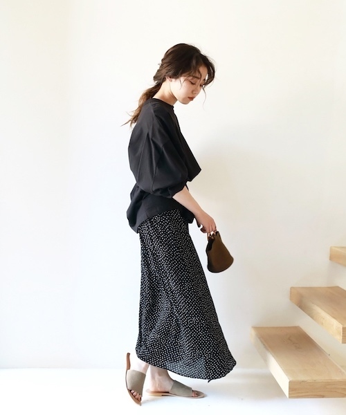 TODAYFUL（トゥデイフル）の「ルーズロングT（Tシャツ/カットソー・レディース・ホワイト/ブラック・FREE）」の5枚目の写真