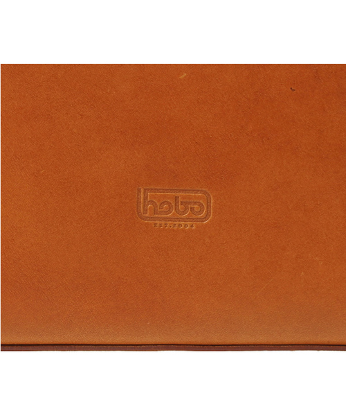 hobo(ホーボー)の「hobo - Shade Leather Clutch Bag(クラッチバッグ・メンズ・ネイビー/ライトブラウン・FREE)」の8枚目の写真