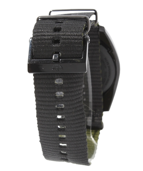 adidas(アディダス)の「SANTIAGO ADH2875 【UNISEX】(アナログ腕時計・メンズ・ブラック×グリーン・FREE)」の5枚目の写真